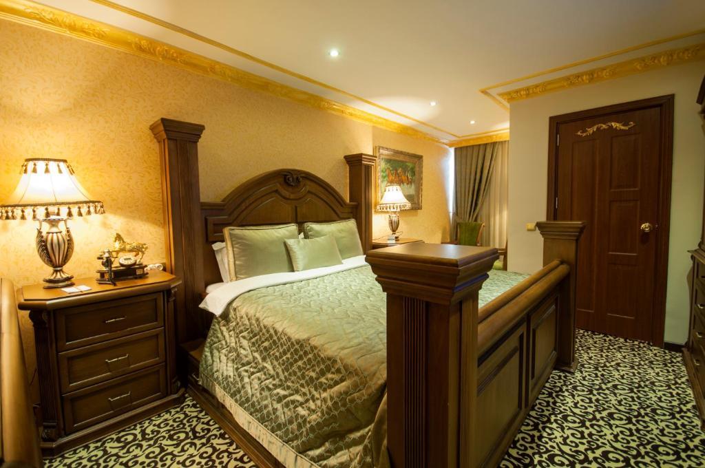 אדאנה Kaya Premium Hotel מראה חיצוני תמונה